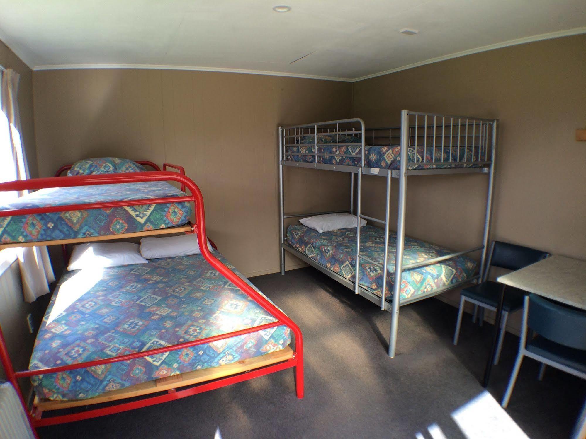 Mt Aspiring Holiday Park Wanaka Exterior foto